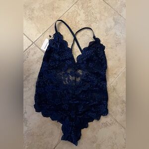 Namifin Navy Lace Chemise